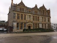 Councillors call to delay library revamp