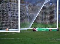 ROUND-UP: Bucks beaten late, Teigns hit six