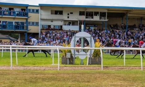 Newton Abbot Racecourse action today