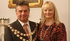 Outgoing mayor thanks townsfolk for their support