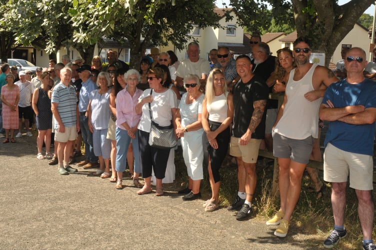 Residents opposing Bradley Lane Bus Link(2)