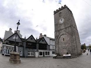 Police to hold town centre community surgery