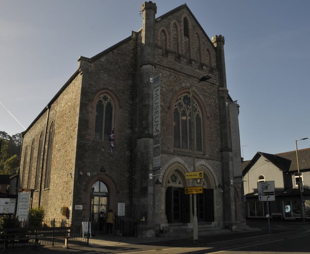 Museum to close briefly for display change