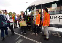 Shop, shop.. the bus is leaving!