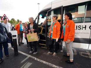 Shop, shop.. the bus is leaving!