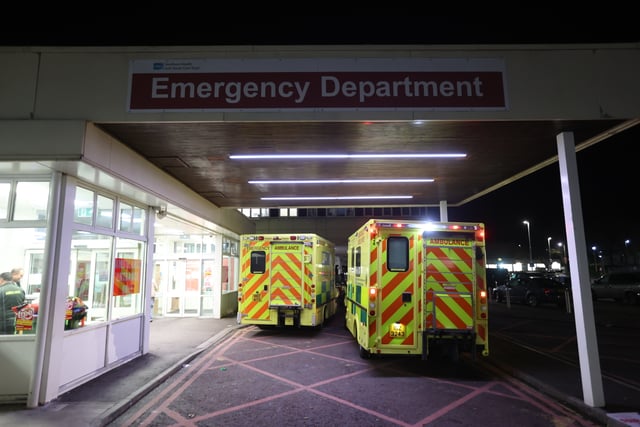 When are the busiest times of the week at the Royal Devon and Exeter Trust A&E?