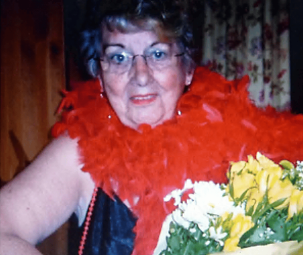 TRIBUTES have been paid to a former Newton Abbot Mayoress, Peggy Vizor, who has died at the age of 95.