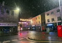 It's snowing in Newton tonight, show us your pictures
