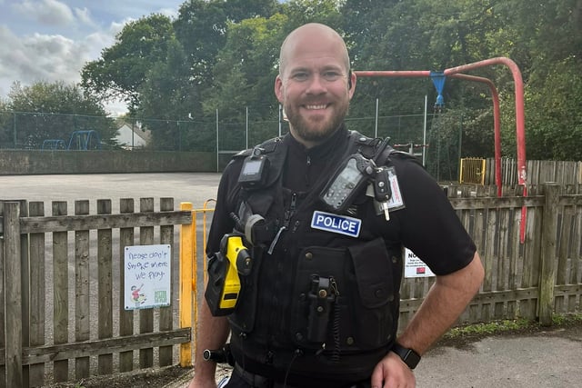 Can you help PC Hawkins find a surgery venue?