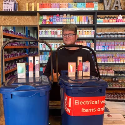 Newton Abbot vape shop signs up for recycling scheme | dawlish-today.co.uk Newton Abbot vape shop signs up for recycling scheme | dawlish-today.co.uk