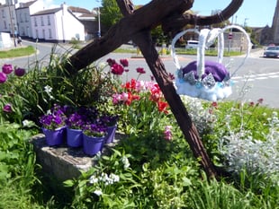 Teignmouth Royal tribute stolen