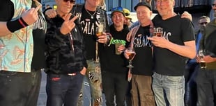 Punk legend performs at Dawlish benefit gig 