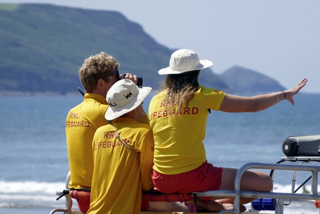 RNLI lifeguards five-year contract sealed 