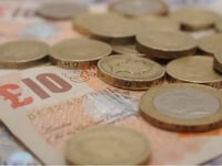 How to donate to the Surviving Winter campaign
