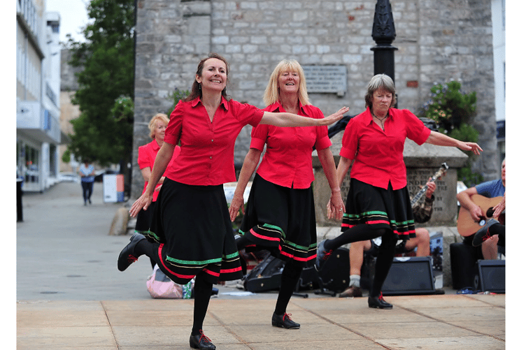 All feet on deck in Newton Abbot for the Appalachian shuffle