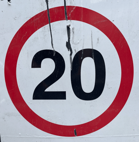 20mph stock image