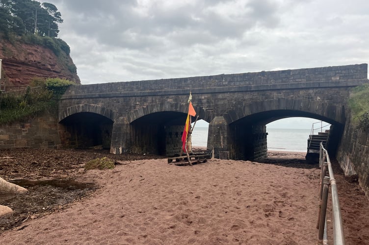 Holcombe Beach