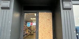 Hunt for burglars in Dawlish 