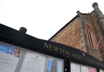 'Factually incorrect’ that Teignbridge council is suing town council