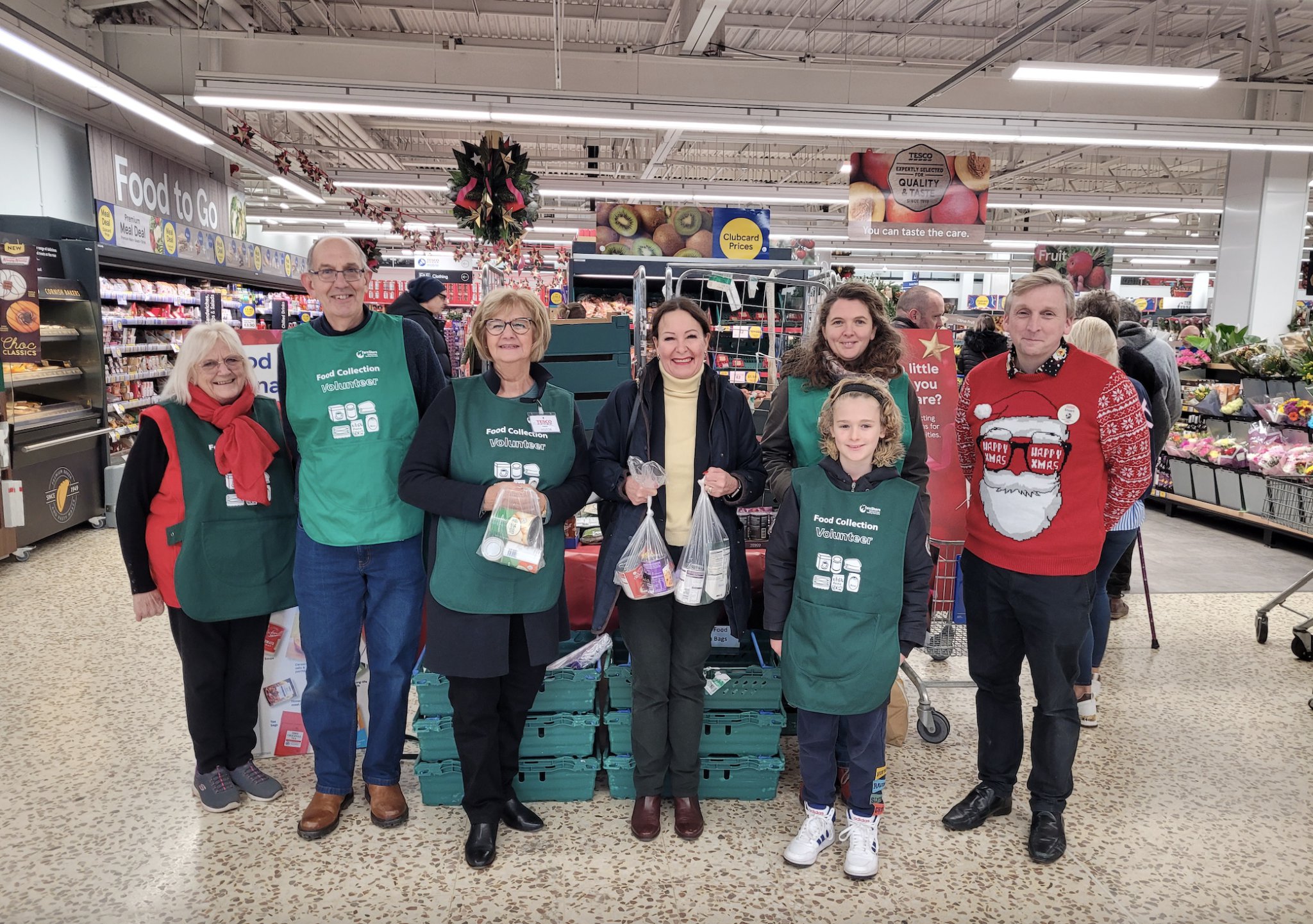 MP helps Tesco food drive for those in need