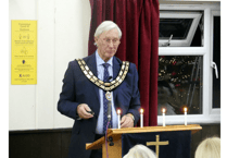 Mayor’s charity benefits from civic carol service
