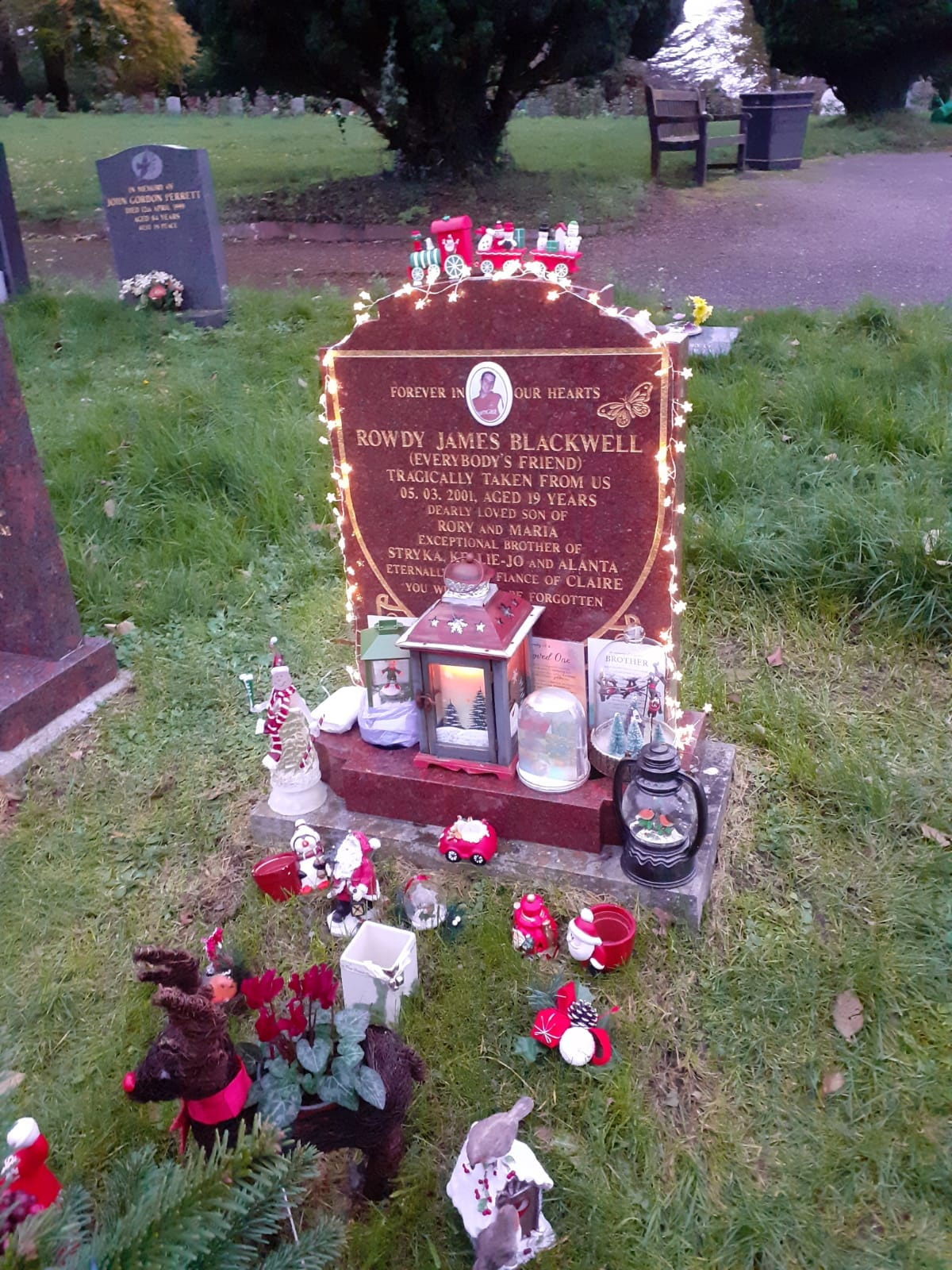 Families shocked by grave robbers