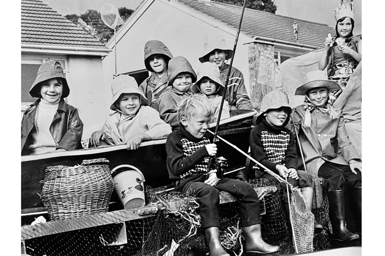Swapping tennis nets for fishing nets - Fisherman’s Friends from Bovey Tennis Club.