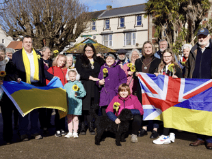 Towns mark anniversary of the war in Ukraine