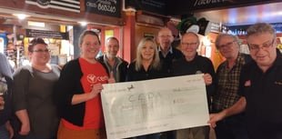 Charities benefit from pub quizzers 
