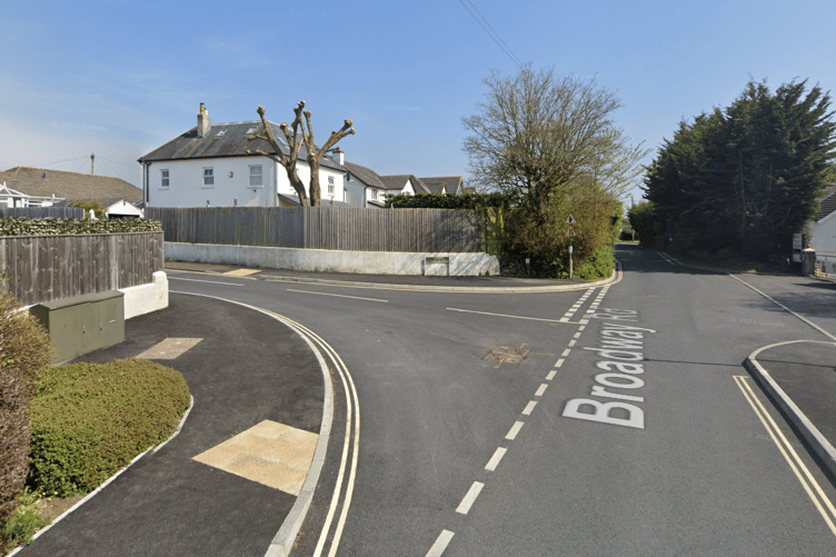 The junction between Broadway Road and Tweenways