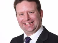 Former mayor admits making indecent images 
