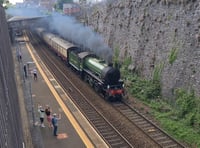 Steam history passes Dawlish this weekend 