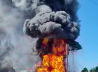 Dramatic images of Heathfield fire