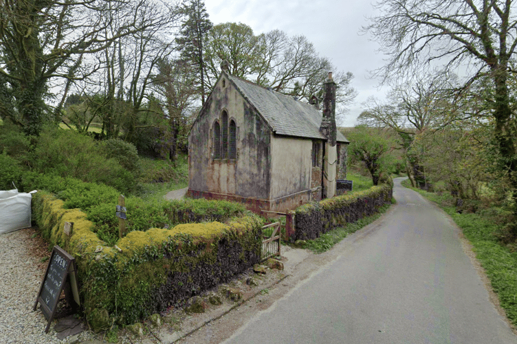 St Raphael's, Huccaby