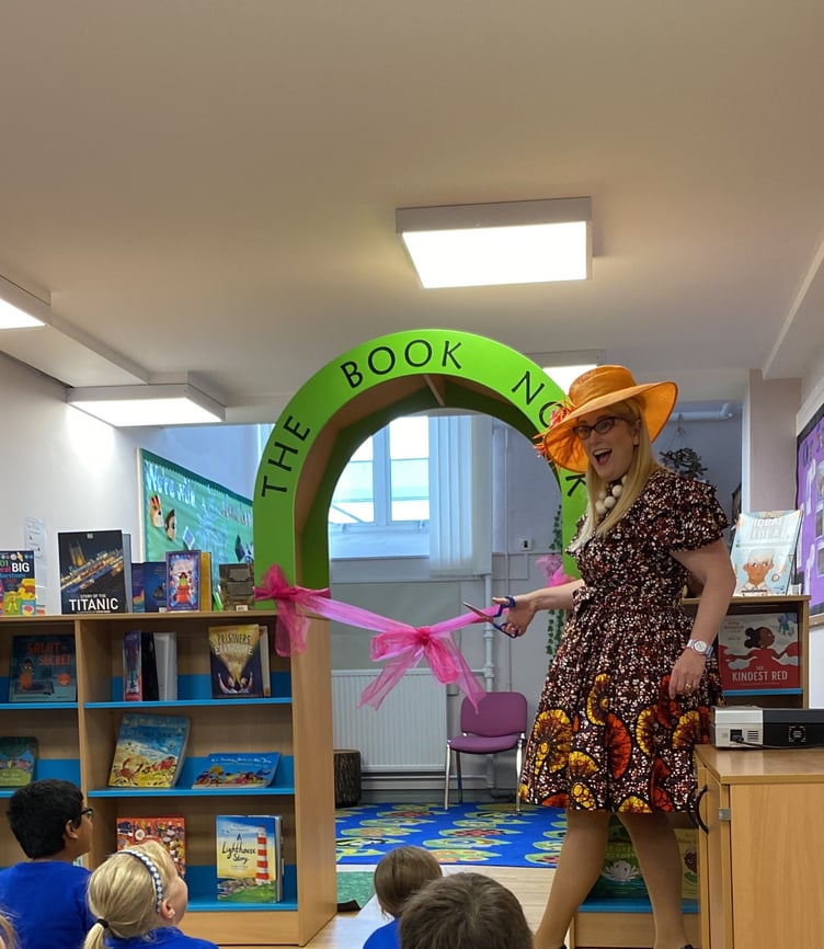 Sarah McIntyre opens the updated library at All Saints Marsh CofE Academy.