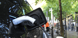 Plans for thousands of new EV chargers in Devon given ‘greenlight’