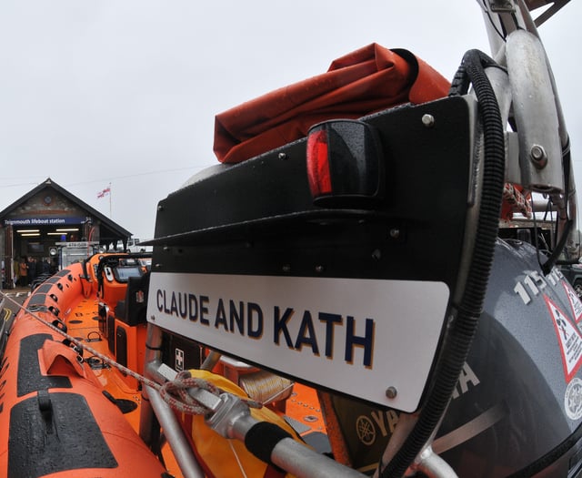 Teignmouth RNLI steer to the rescue.