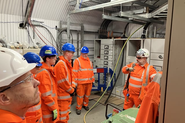 Students' engineering experience on railway