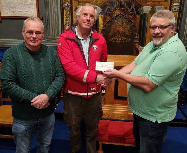 Rescuers receive generous donation