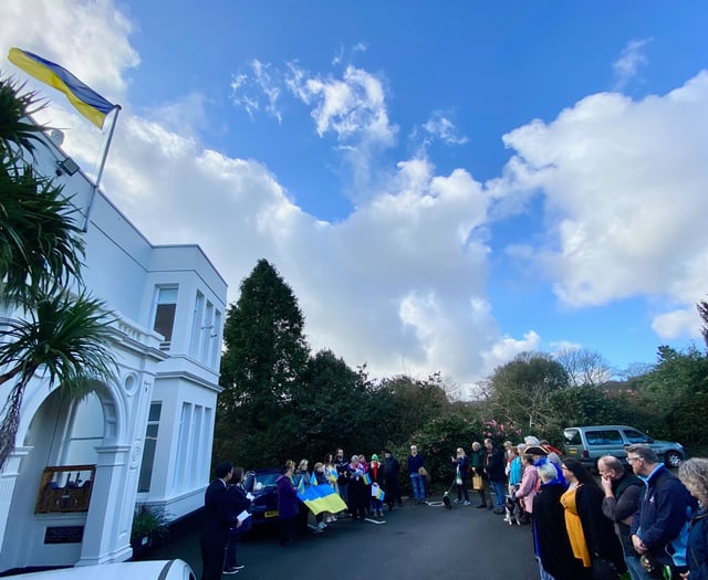 Dawlish to mark Ukraine war anniversary