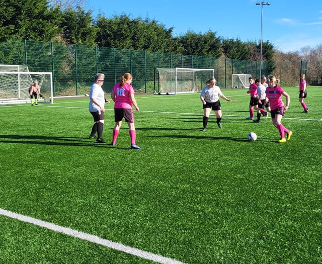 Glorious sunshine greets women’s walking football