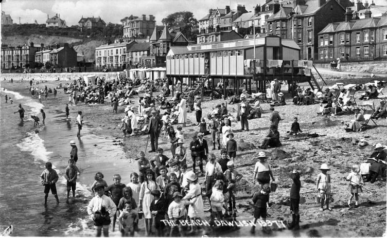 Dawlish Beach 1920. Photo courtesy Julia Neville