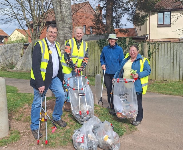 Starcross leads Great British Spring Clean