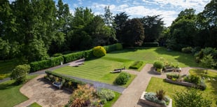 Explore Bovey Tracey's Gardens for Rowcroft Hospice