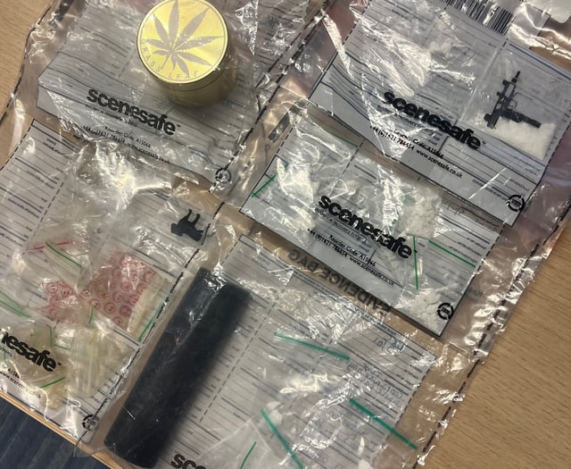 Illegal drugs found in  Teignnmouth and  Dawlish pubs