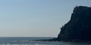 Teignmouth lifeboat rescues yacht crew at Shaldon
