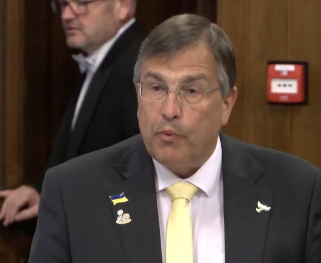 MP secures confirmation of visa extension for Ukrainians