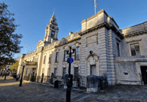 Torbay taxi driver stripped of licence