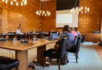 Cash sweetener offered to dentists for urgent care