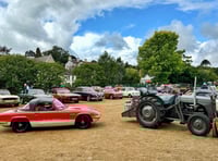 Classic cars on show in Dawlish 